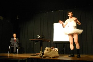 Escena I de RECONSTRUCCIÓ DELS FETS